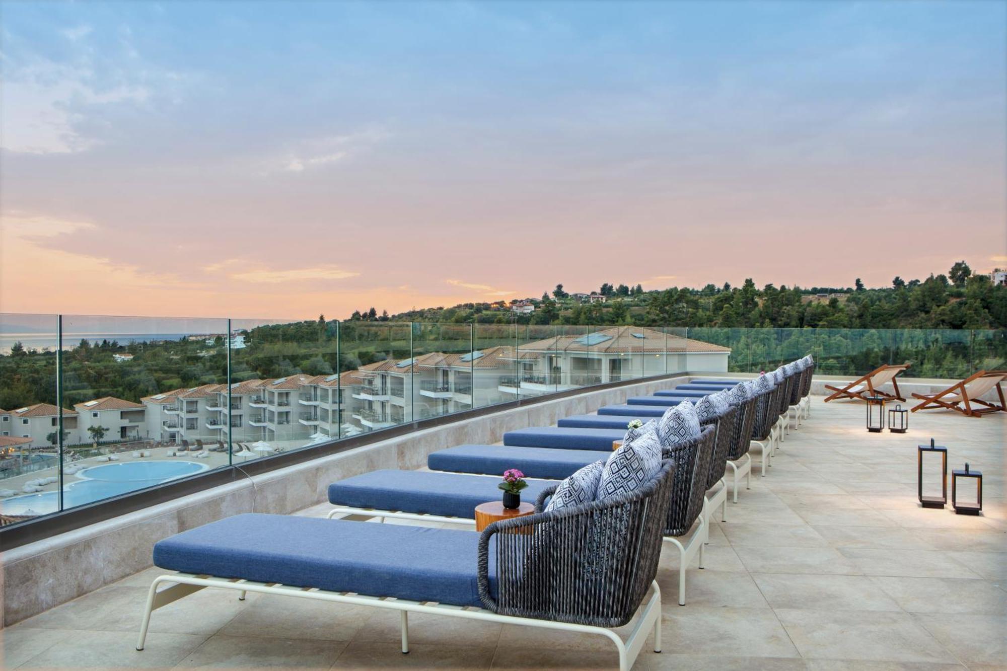Ajul Luxury Hotel & Spa Resort, A Registry Collection Hotel Ajía Paraszkeví Kültér fotó