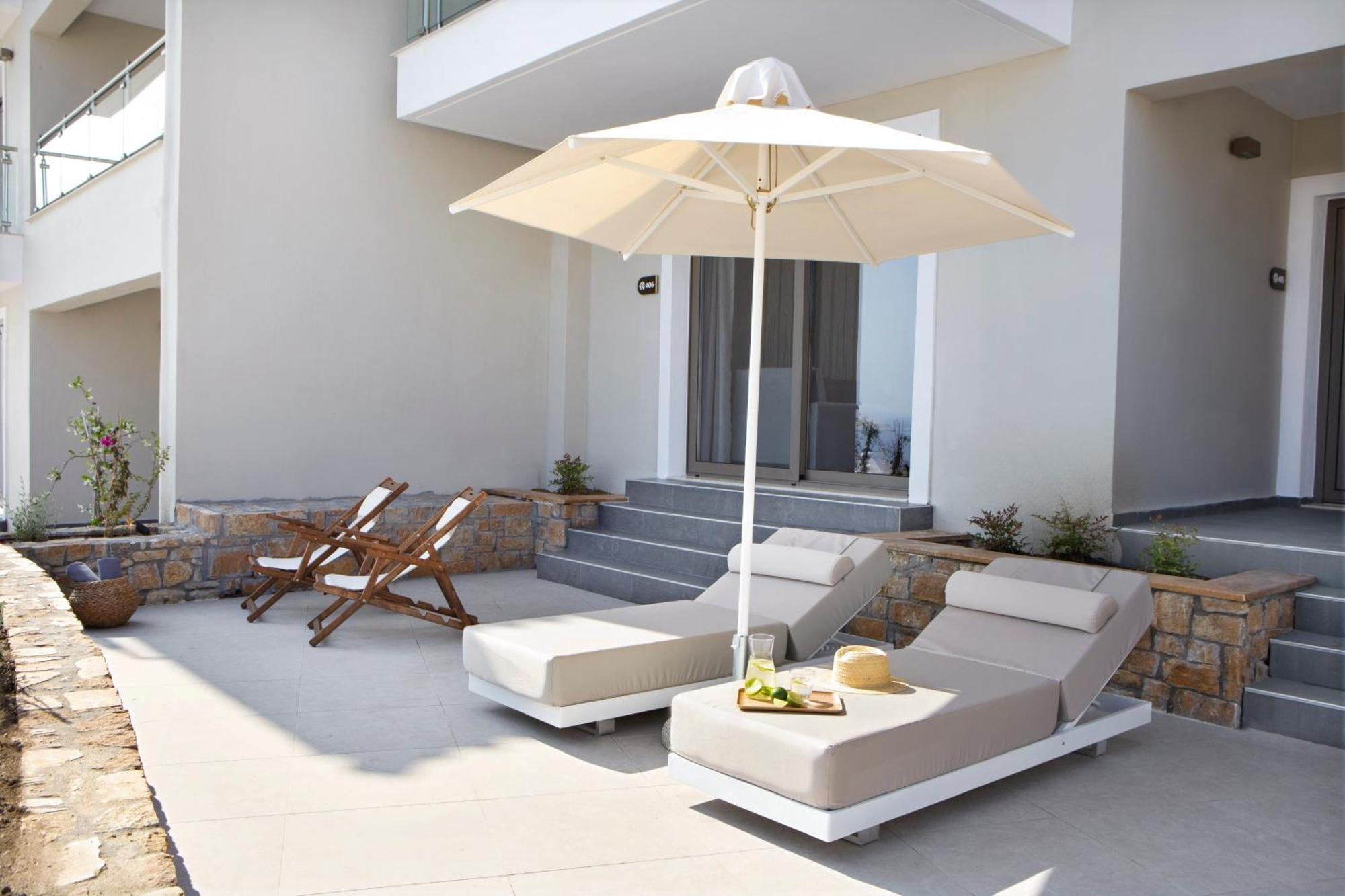 Ajul Luxury Hotel & Spa Resort, A Registry Collection Hotel Ajía Paraszkeví Kültér fotó