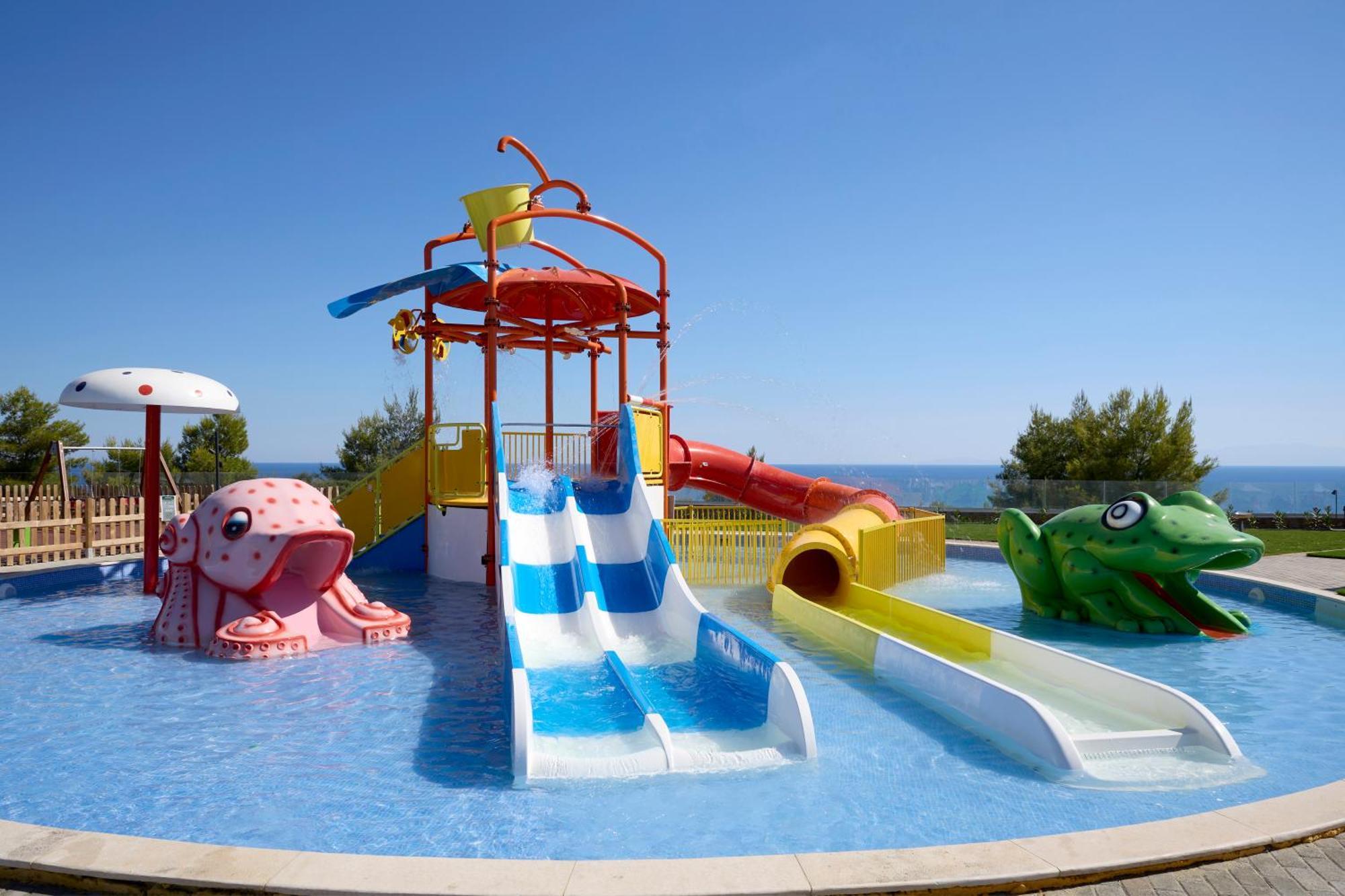 Ajul Luxury Hotel & Spa Resort, A Registry Collection Hotel Ajía Paraszkeví Kültér fotó