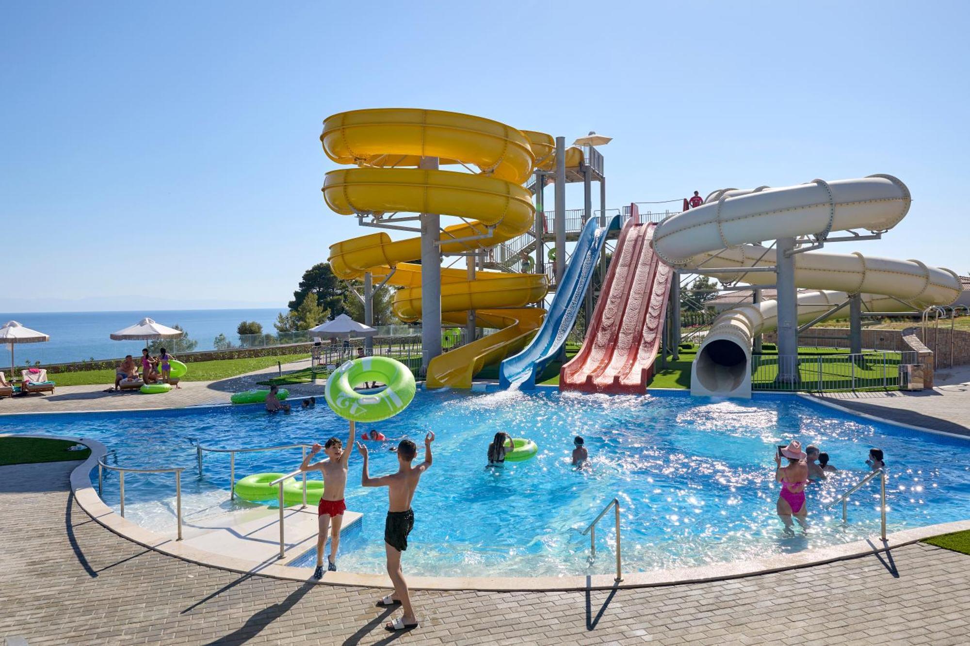 Ajul Luxury Hotel & Spa Resort, A Registry Collection Hotel Ajía Paraszkeví Kültér fotó